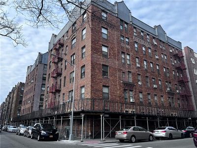 601 Brightwater Ct APT 5L, Brooklyn, NY, 11235