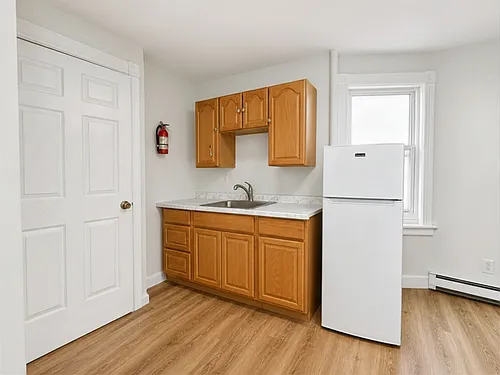 276 Atlantic St #3 Photo 1
