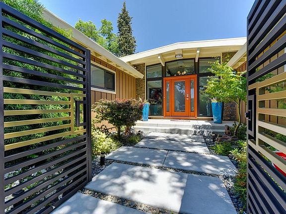 5th image of 3535 Mesa Verdes Dr