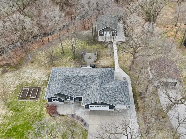 326 N Hickory St, Royalton, MN 56373