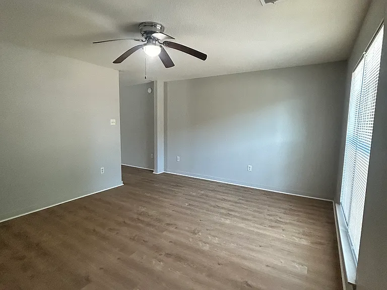 1411 Hardy St #A — Photo 6