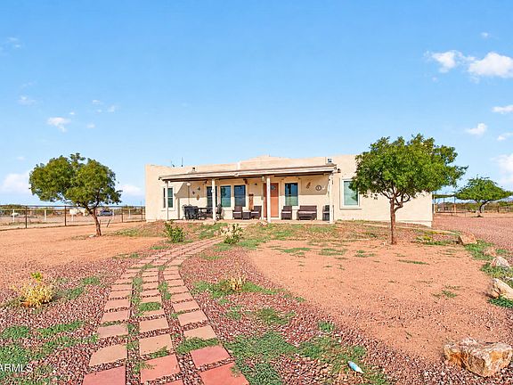 2nd image of 1851 S CORRALES Road
