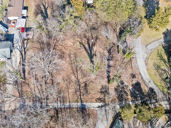 2nd image of 9136 Solway Ferry Rd