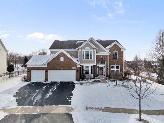 15133 W Austin Dr, Lockport, IL 60441