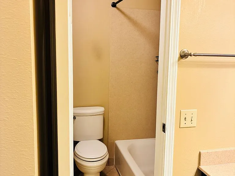 7710 Woody Creek Dr — Photo 18