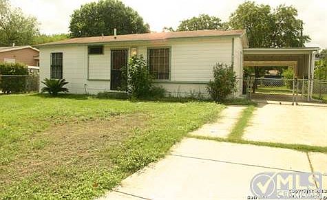 3rd image of 818 Menefee Blvd