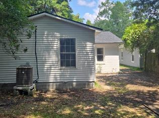 1907 Kerry St, North Charleston, SC 29406