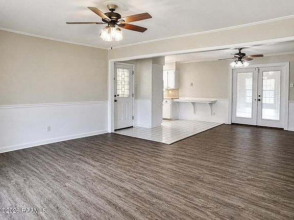 2nd image of 208 Mayard Dr