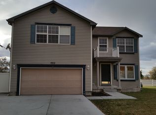 402 Wheatridge Rd, Stansbury Park, UT 84074