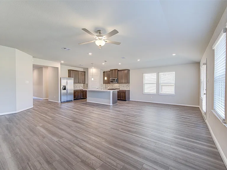 21514 Pachino Ln — Photo 18