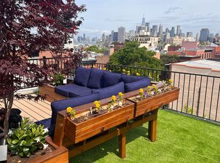 3 1st Pl, Brooklyn, NY 11231