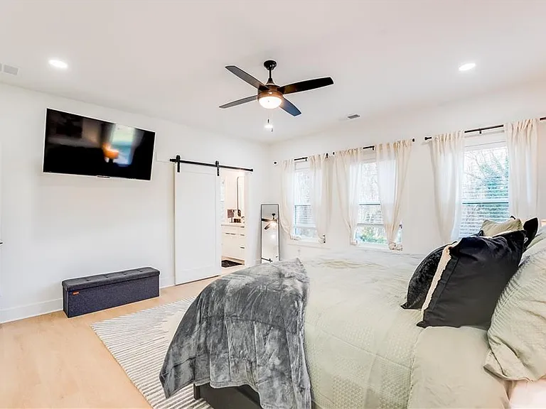1239 Plaza Ave SW #B — Photo 21