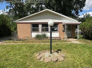 26216 Colgate St, Inkster, MI 48141