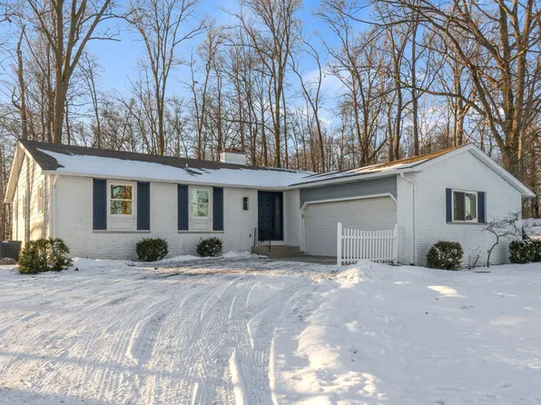 3129 N 850 E, Churubusco, IN 46723