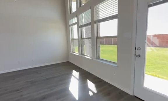 2nd image of 5117 Cartland Ave