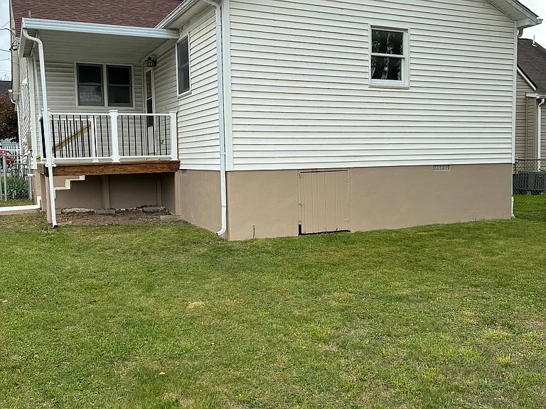 314 Thompson Ave — Photo 3