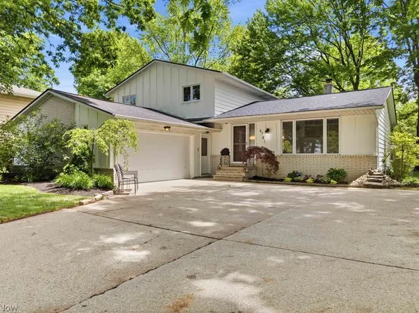 6741 Duneden Ave, Solon, OH 44139