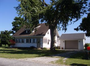 10705 Winters Rd, Roanoke, IN 46783