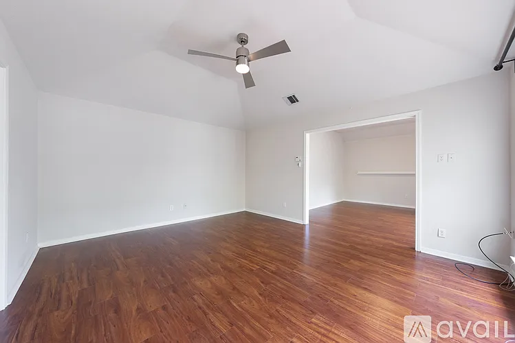 2421 Falcon Dr — Photo 13