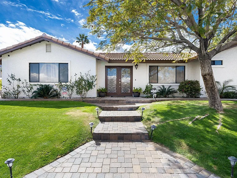 54025 Avenida Alvarado — Photo 41