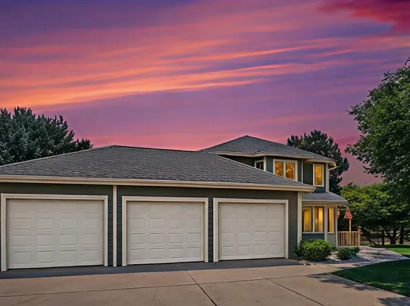 7330 Silvermoon Ln, Fort Collins, CO 80525