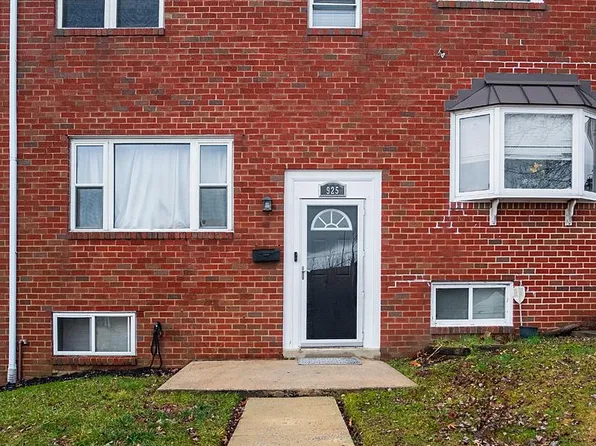 925 Regina Dr, Baltimore, MD 21227