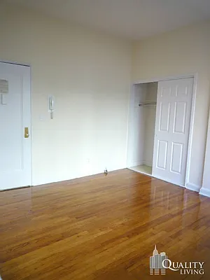 Rented by New York Quality Living Downtown | media 13