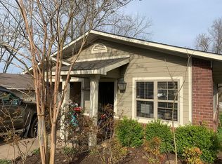 1206 Fillmore St, Bentonville, AR 72712