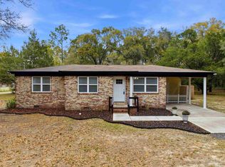 6464 Magnolia St, Milton, FL 32570