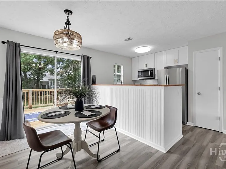 105 Crossover Ln — Photo 6