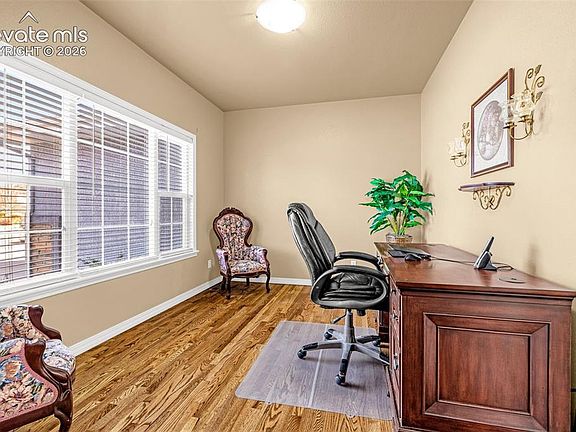 5th image of 639 Burke Hollow Dr
