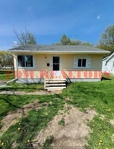 3207 Whittier Ave Photo 1