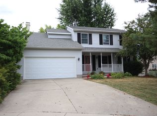 1301 Moundview Ln, Decatur, IL 62526