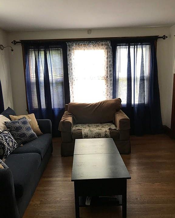 2nd image of 71 Brookside Ave