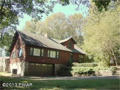 3rd image of 16 Meadowwood Cir W