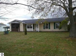 5639 S Wise Rd, Shepherd, MI 48883