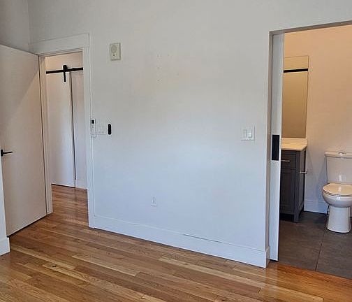 5th image of 602 Kuenzli St #33