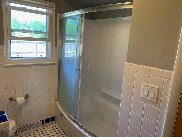 Tub/shower
