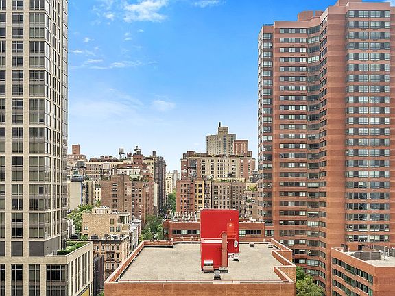 4th image of 245 E 93rd St APT 19D