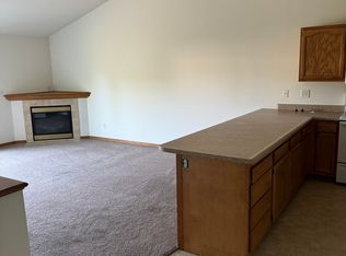 2024 Northland Cir, Coralville, IA 52241