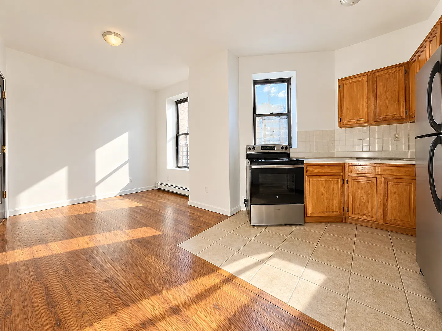 270 Throop Ave — Photo 1