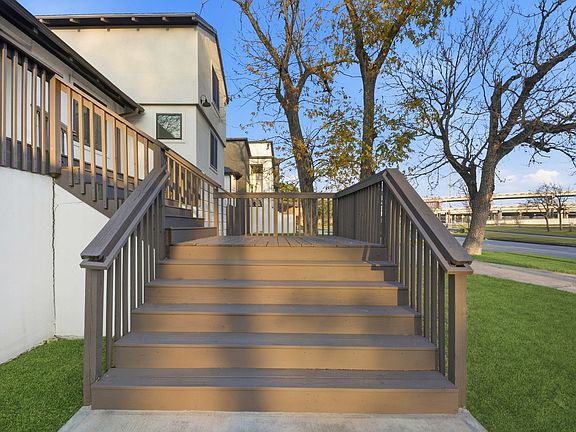5th image of 4718 N Braeswood Blvd