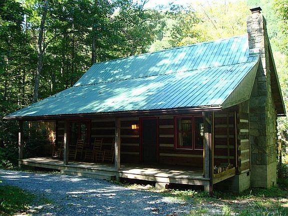 5th image of 550 Old Tweetsie Rd