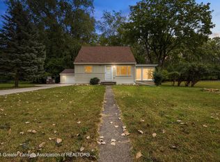 3121 Pleasant Grove Rd, Lansing, MI 48910