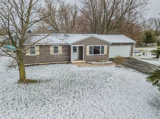 2277 Vandy Dr, Palmyra, NY 14522