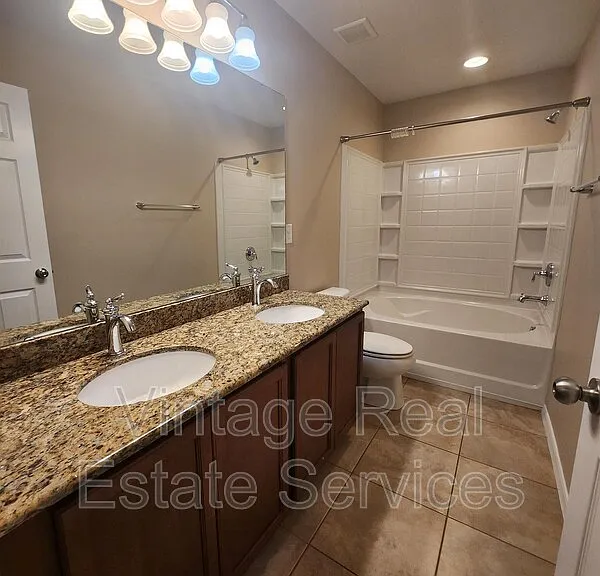 4721 Chatterton Way — Photo 15
