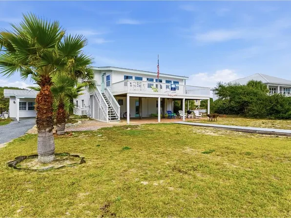 801 W Gorrie Dr, Eastpoint, FL 32328