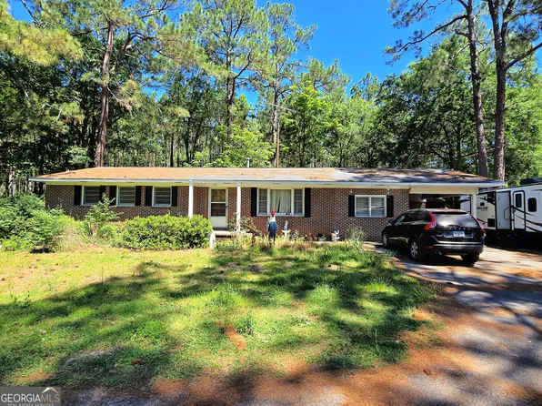 306 Delta Rd, Fitzgerald, GA 31750