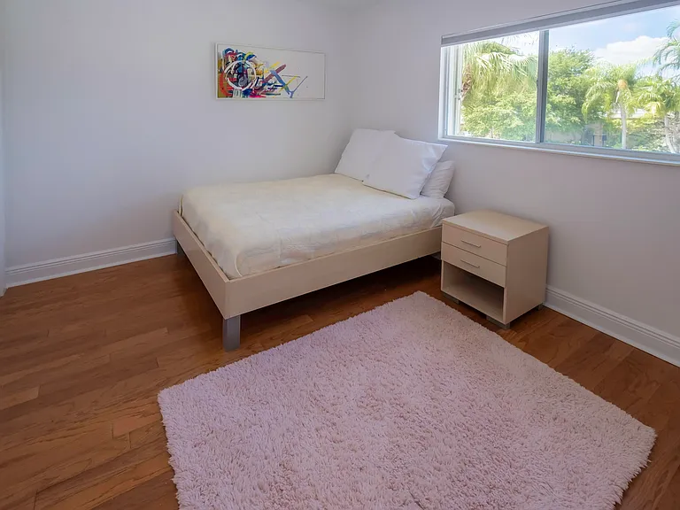 10849 Bal Harbor Dr — Photo 52