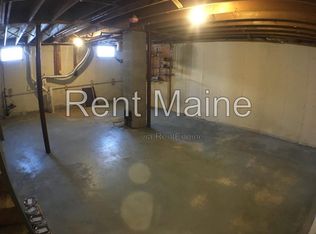114 Main Rd S APT B, Hampden, ME 04444